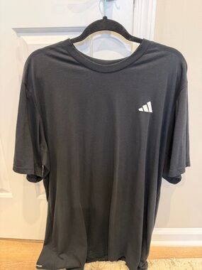 Adidas Men’s Short Sleeve Tee Shirt Size 2XL Black Pullover